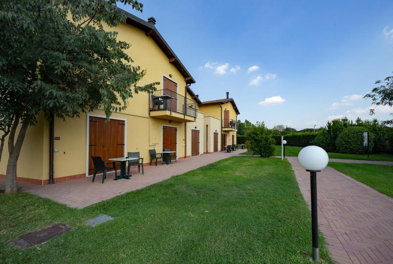 Residence Eden Peschiera del Garda Esterno foto